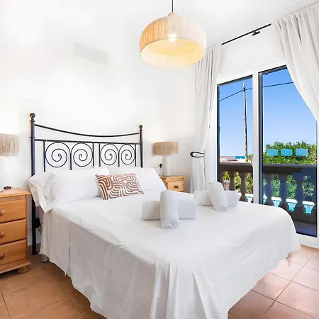 Villa Petre Cala En Porter (Menorca)