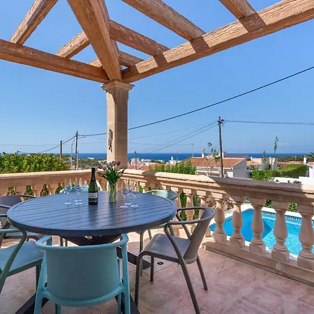 Petre Cala En Porter (Menorca)